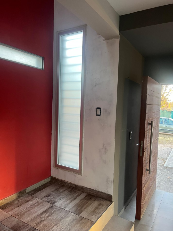 GREENWOOD INMOBILIARIA VENDE CASA EN BARRIO RINCON DE VISTALBA