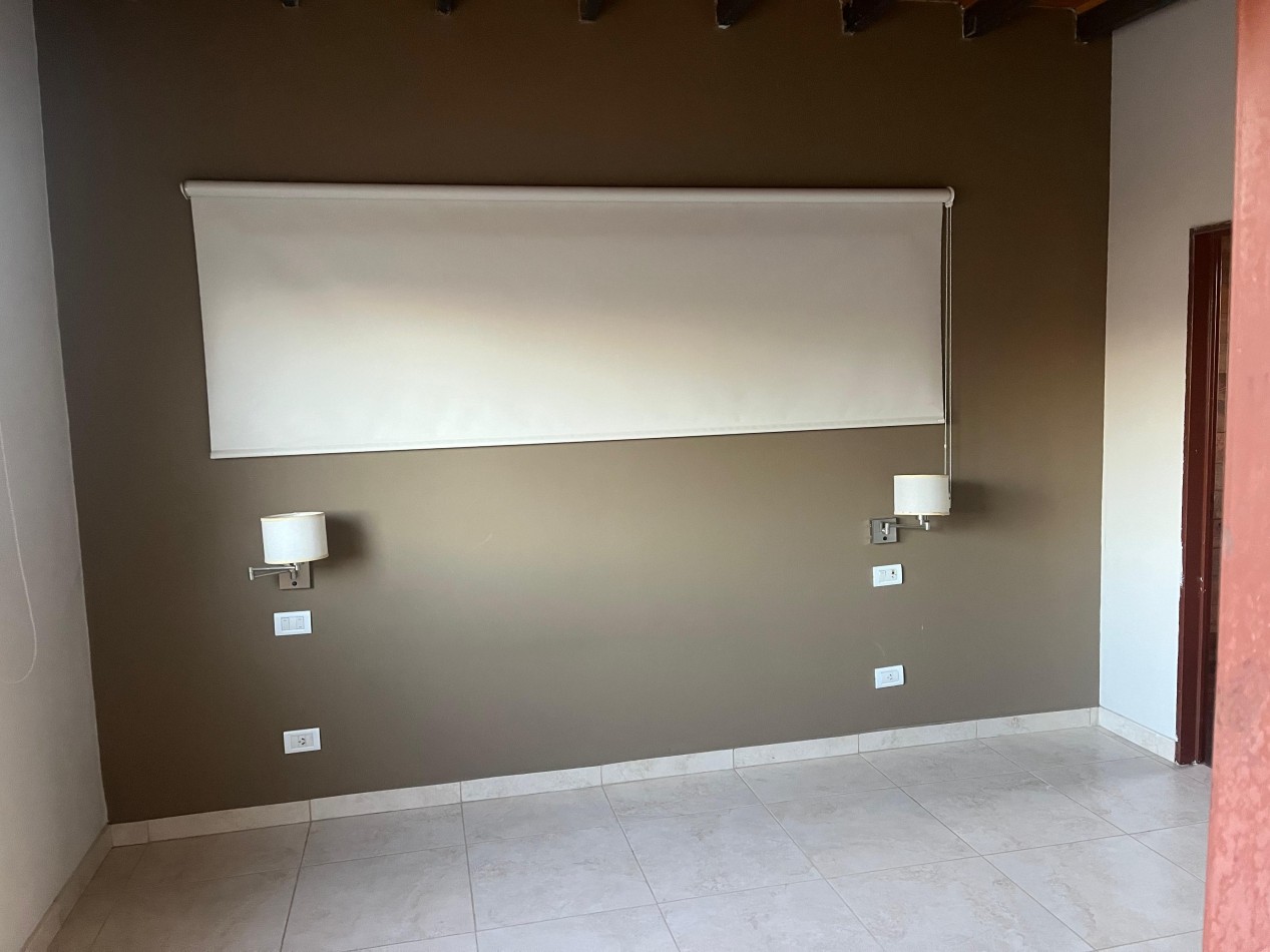 GREENWOOD INMOBILIARIA VENDE CASA EN BARRIO RINCON DE VISTALBA