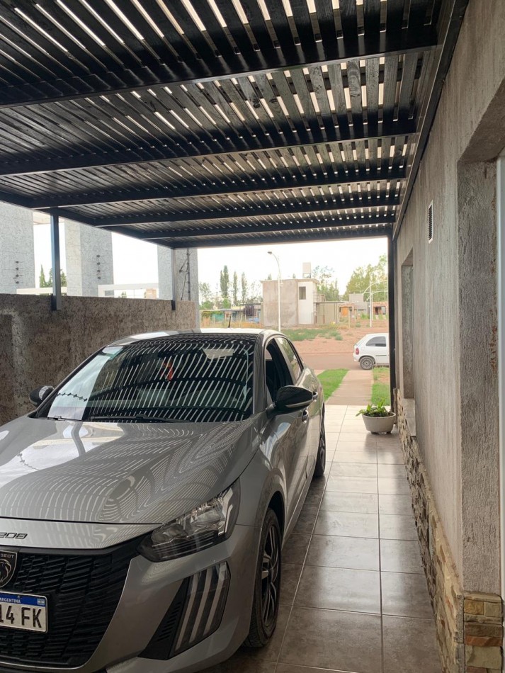 GREENWOOD INMOBILIARIA VENDE CASA A ESTRENAR B° ATAMISQUE EN VISTALBA LUJAN