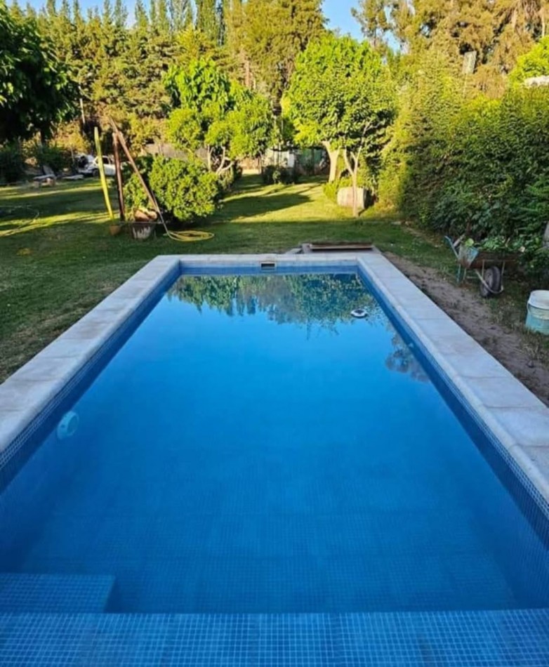 GREENWOOD INMOBILIARIA VENTE SALON DE EVENTOS CON GRAN PARQUIZADO + CASA EN LUNLUNTA