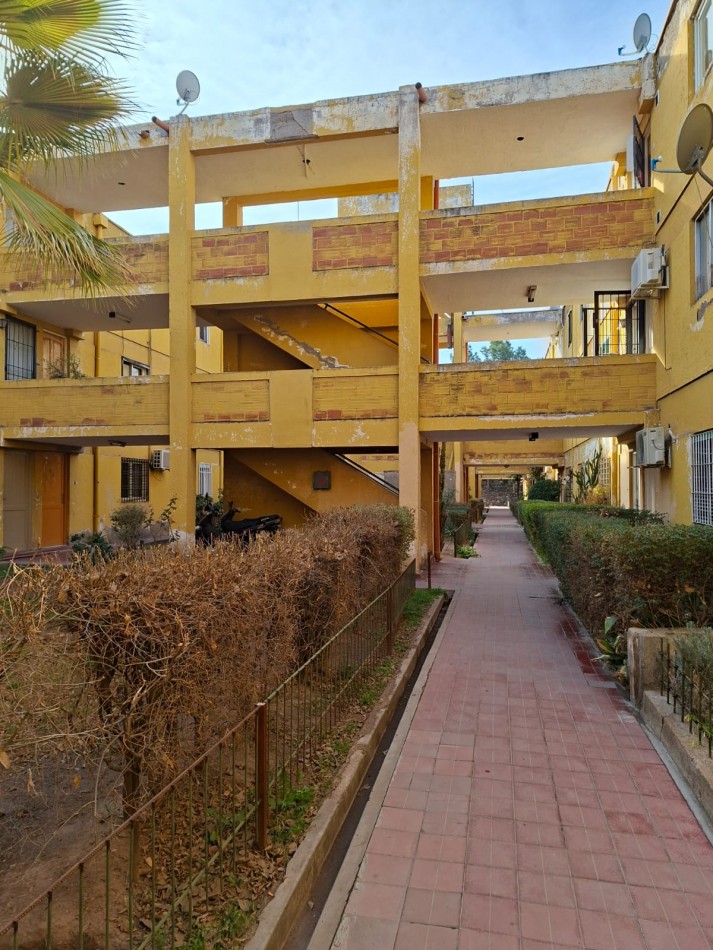 Greenwood Alquila Departamento en Complejo Cerrado - Adyacente a Barrio Bancario, Godoy Cruz