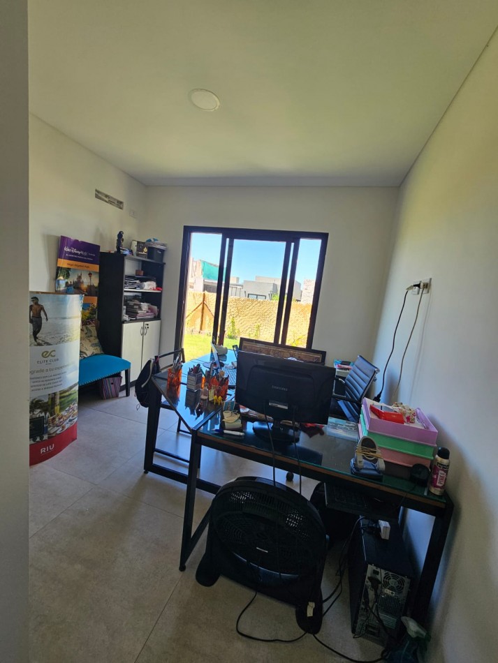 GREENWOOD INMOBILIARIA ALQUILA CASA AMOBLADA - BARRIO PRIVADO PORTILLO DE TERRADA