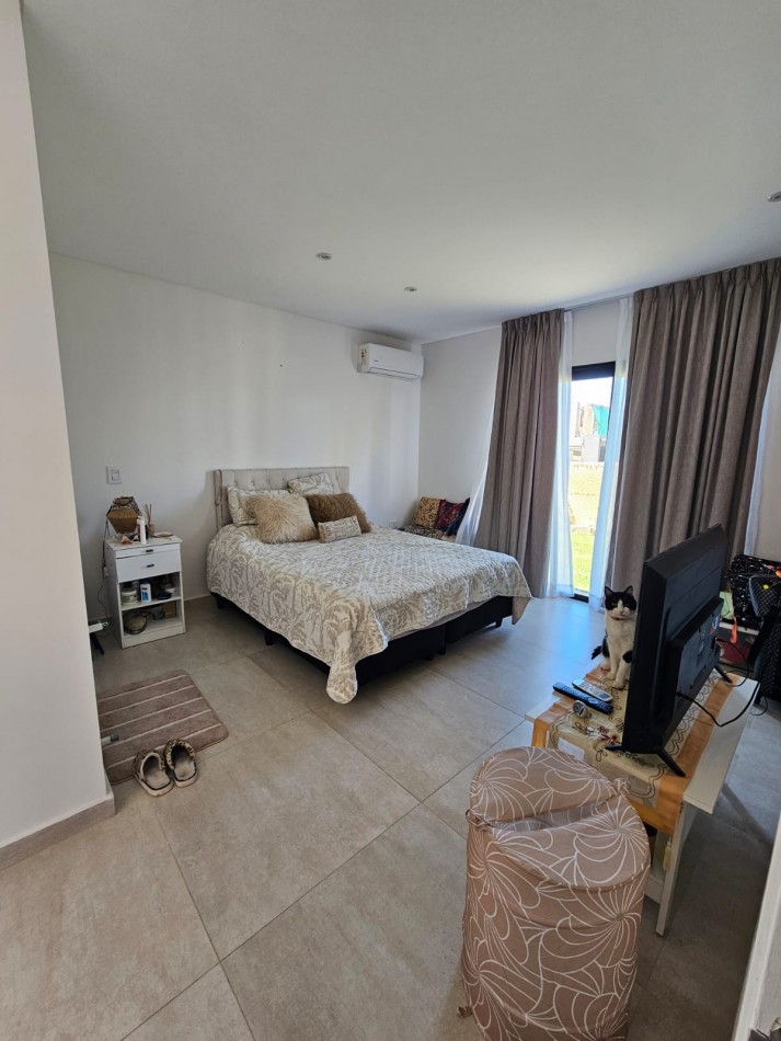 GREENWOOD INMOBILIARIA ALQUILA CASA AMOBLADA - BARRIO PRIVADO PORTILLO DE TERRADA