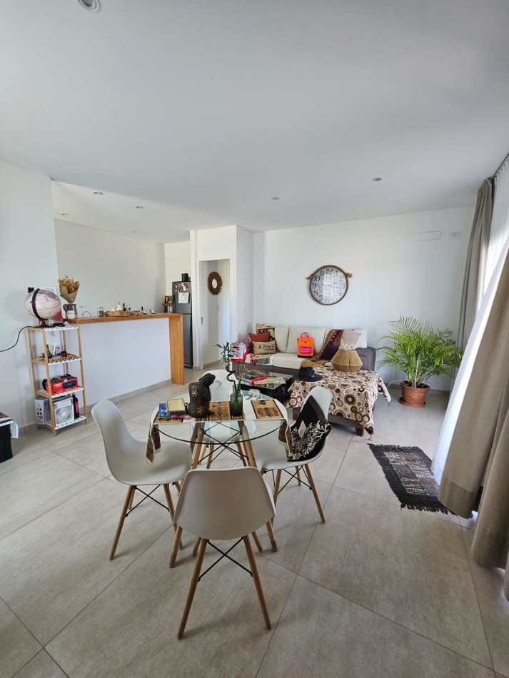 GREENWOOD INMOBILIARIA ALQUILA CASA AMOBLADA - BARRIO PRIVADO PORTILLO DE TERRADA