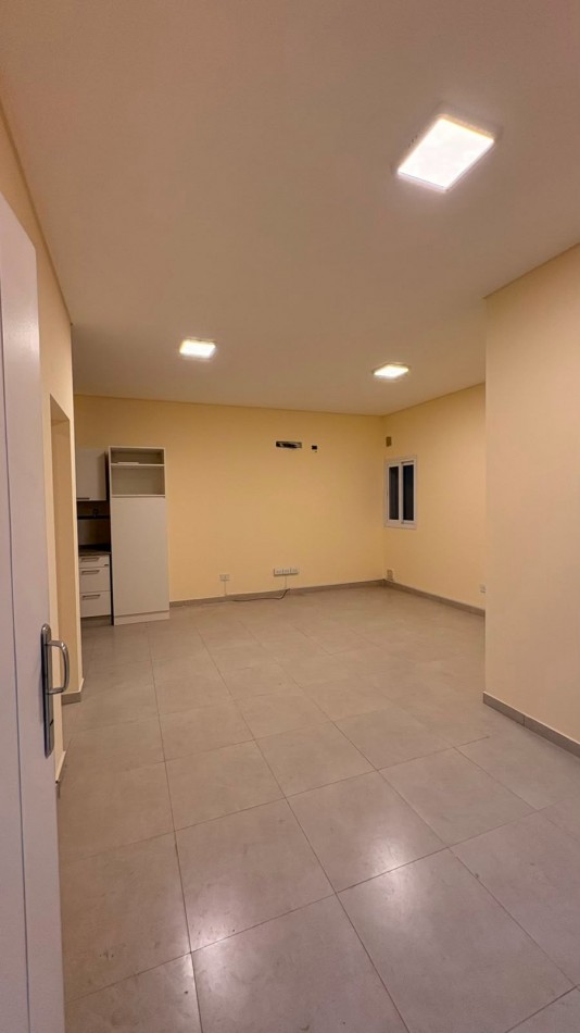 DEPARTAMENTO EN ALQUILER  CON COCHERA Y ASCENSOR - BARRIO BOMBAL, GODOY CRUZ