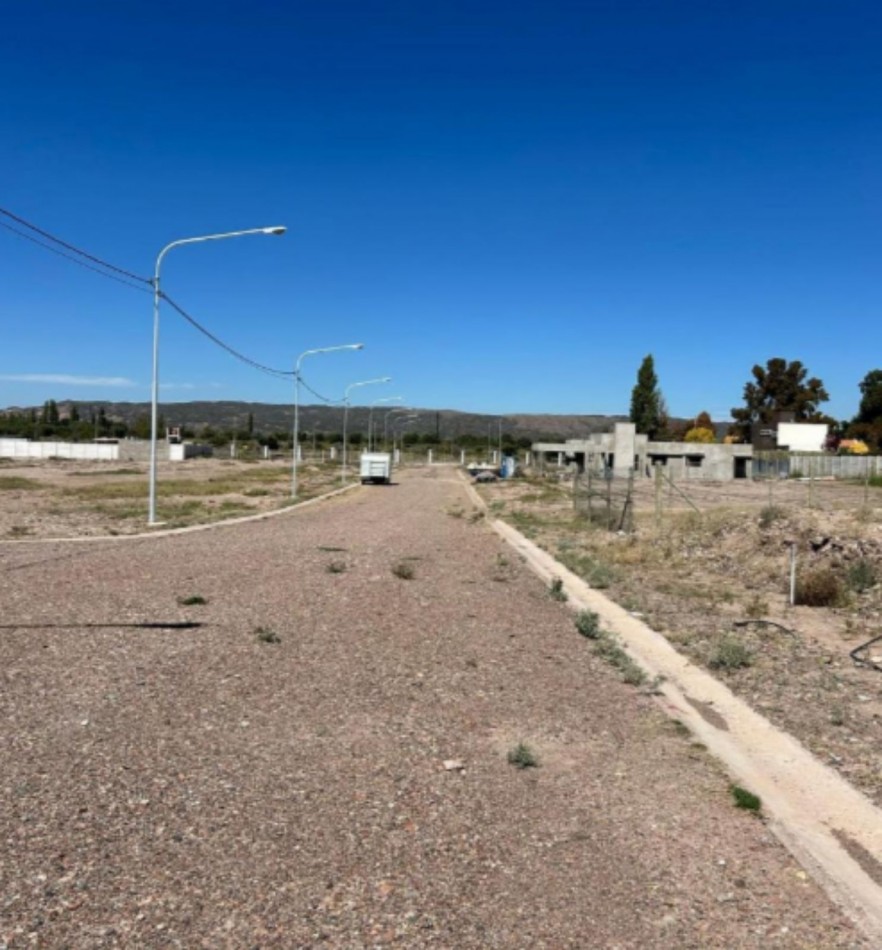 LOTE CENTRAL EN VENTA - BARRIO PRIVADO DISTRITO AZCUENAGA, LUNLUNTA, MAIPU. 