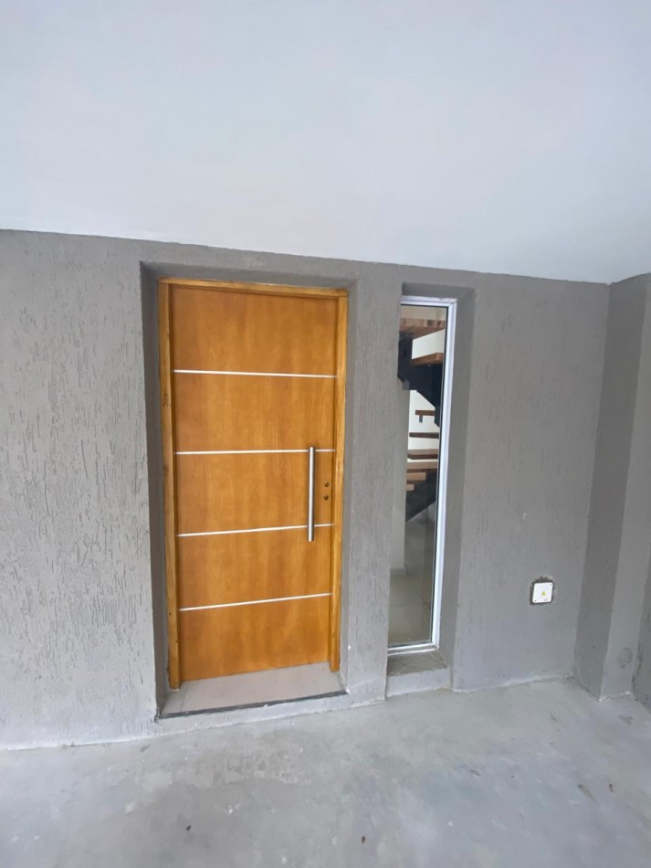 GREENWOOD INMOBILIARIA VENDE DUPLEX A ESTRENAR EN MAIPU 