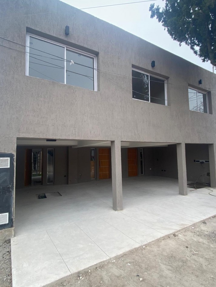 GREENWOOD INMOBILIARIA VENDE DUPLEX A ESTRENAR EN MAIPU 