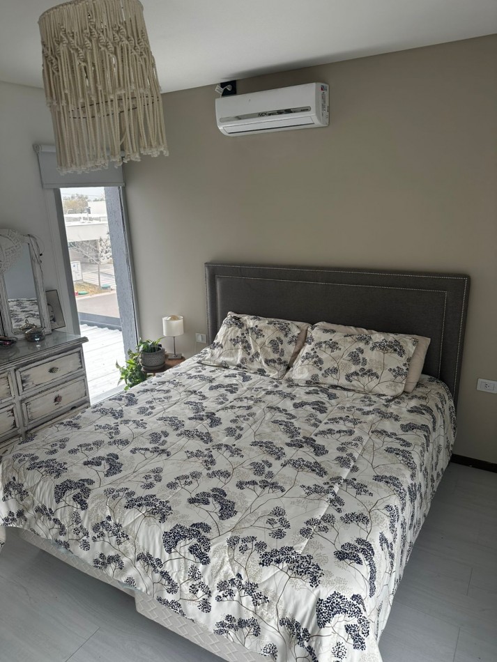 ALQUILER | LAR DE VIEYTES II | USD 1600 | 3 DORM + SUITE + PILETA + SEGURIDAD 24HS