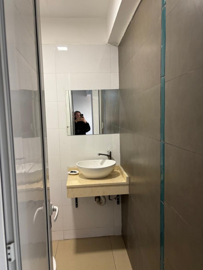  DEPARTAMENTO EN ALQUILER - EXCELENTE UBICACION EN GODOY CRUZ