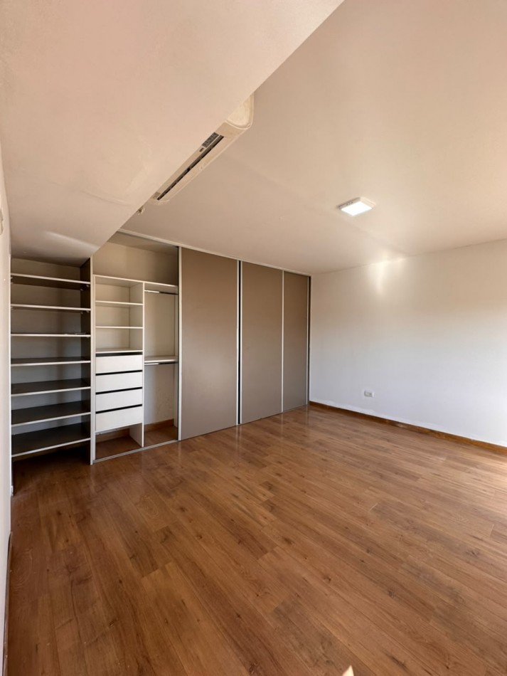 ALQUILER DE DEPARTAMENTO EN COMPLEJO GOLDEN PLAZA