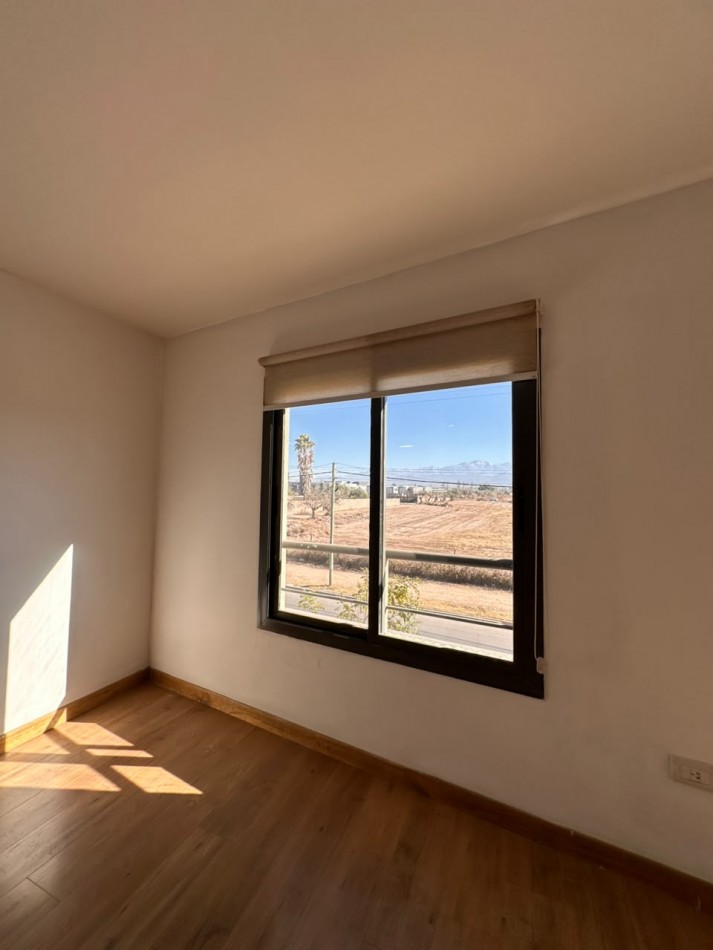 ALQUILER DE DEPARTAMENTO EN COMPLEJO GOLDEN PLAZA