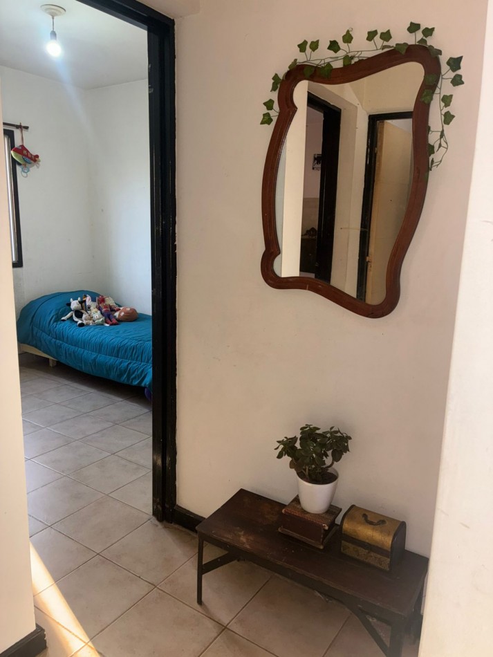 GREENWOOD INMOBILIARIA VENDE CASA EN B° NATANIA , GUAYMALLEN 