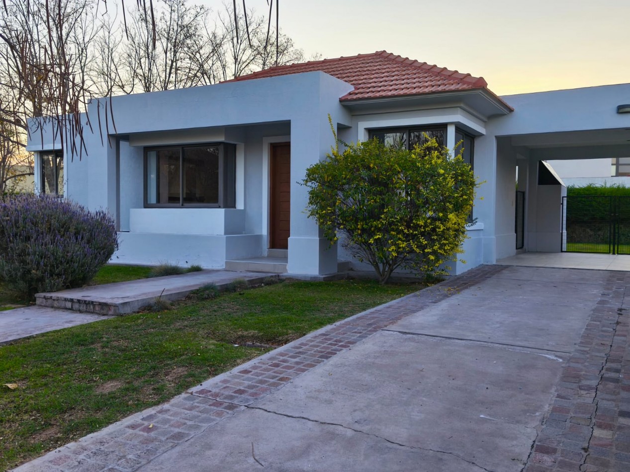 GREENWOOD ALQUILA | CASA EN BARRIO LAS CANDELAS 2
