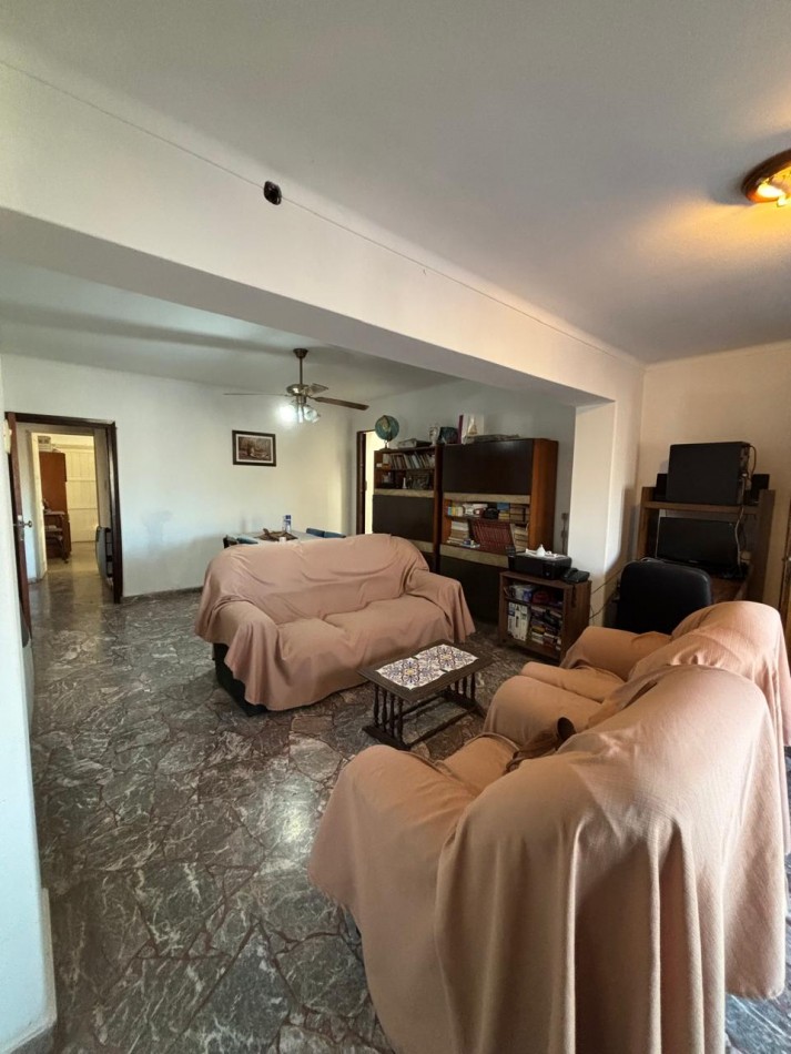 GREENWOOD INMOBILIARIA VENDE CASA EN GODOY CRUZ 