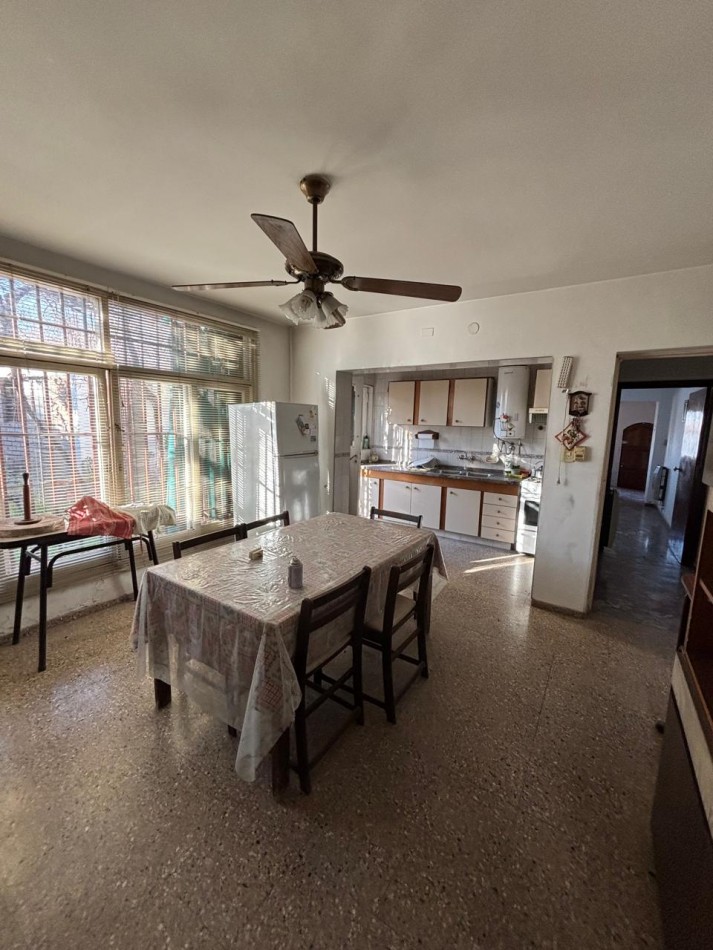 GREENWOOD INMOBILIARIA VENDE CASA EN GODOY CRUZ 