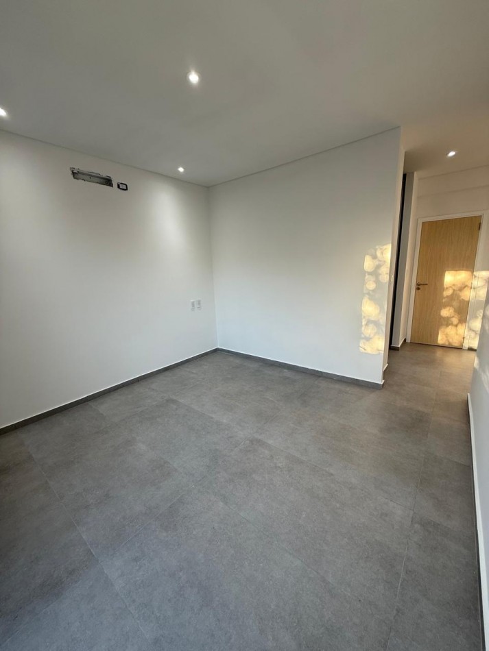 GREENWOOD INMOBILIARIA VENDE CASA A ESTRENAR EN VIÑAS DEL TORREON 