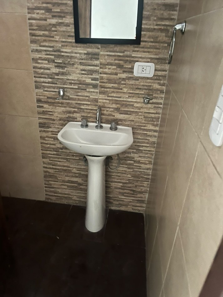 GREENWOOD INMOBILIARIA ALQUILA: EXCELENTE CASA EN EL CORAZON DE LUJAN DE CUYO