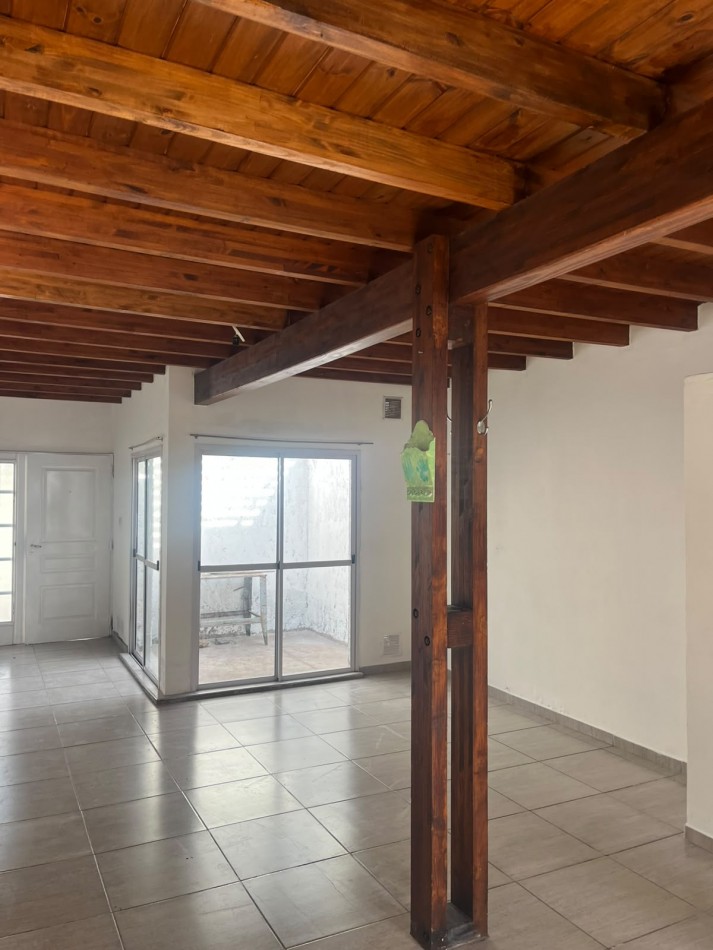 GREENWOOD INMOBILIARIA ALQUILA: EXCELENTE CASA EN EL CORAZON DE LUJAN DE CUYO