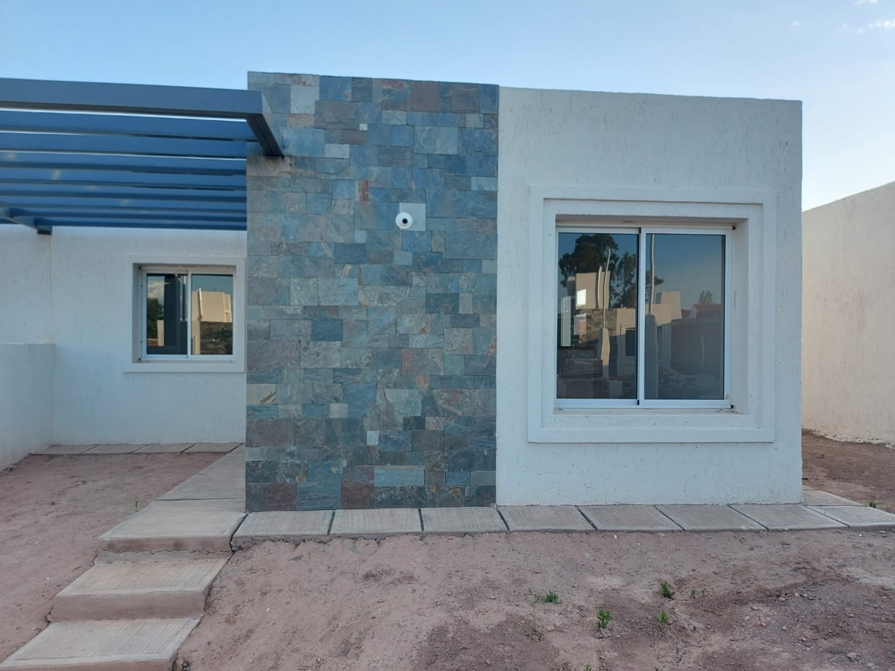 VENTA DE CARPETA EN BARRIO NATANIA 