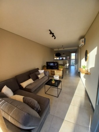 GREENWOOD INMOBILIARIA VENDE CASAS EN BARRIO CERRADO - PEDRIEL