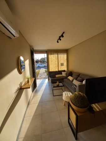 GREENWOOD INMOBILIARIA VENDE CASAS EN BARRIO CERRADO - PEDRIEL