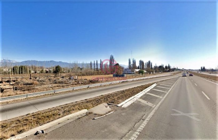 GREENWOOD VENDE AMPLIO Y FUNCIONAL LOTE EN RUTA 40, LUJAN DE CUYO.