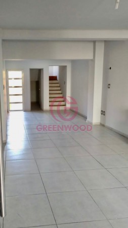 GREENWOOS VENDE HERMOSA CASA EN PLENO CENTRO DE MENDOZA