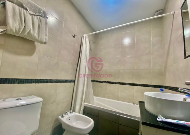 GREENWOOS VENDE HERMOSA CASA EN PLENO CENTRO DE MENDOZA