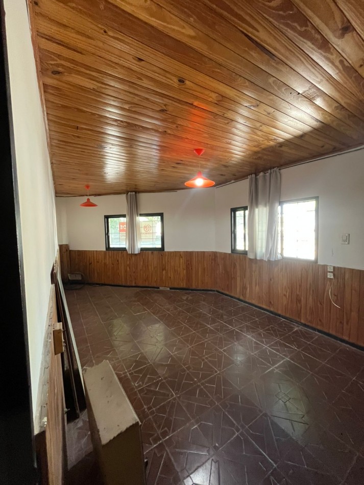 GREENWOOD INMOBILIARIA ALQUILA EXCELENTE CASA EN GODOY CRUZ B° SOEVA SUR
