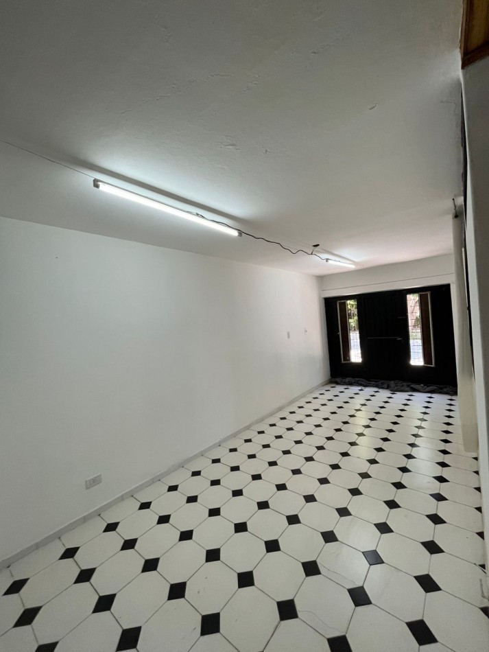 GREENWOOD INMOBILIARIA ALQUILA EXCELENTE CASA EN GODOY CRUZ B° SOEVA SUR