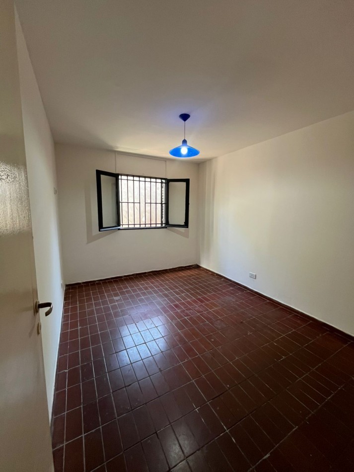 GREENWOOD INMOBILIARIA ALQUILA EXCELENTE CASA EN GODOY CRUZ B° SOEVA SUR