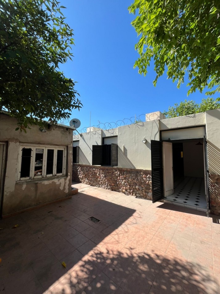 GREENWOOD INMOBILIARIA ALQUILA EXCELENTE CASA EN GODOY CRUZ B° SOEVA SUR