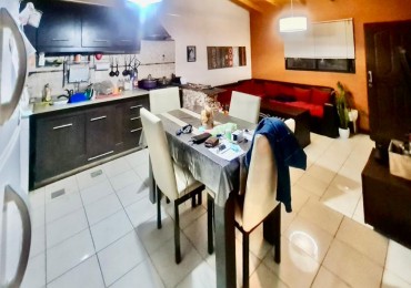 GREENWOOD VENDE CASA MAS DEPARTAMENTO EN DORREGO