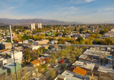 GREENWOOD VENDE EXCEPCIONAL DEPARTAMENTO EN PISO 8 EN LA INIGUALABLE TORRE LELOIR, DISTINCION EN LO ALTO DE MENDOZA.