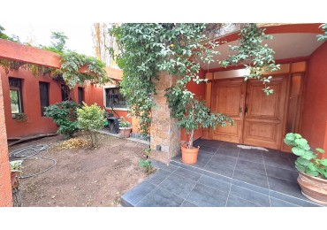 GREENWOOD VENDE BELLISIMA CASA EN EL BARRIO  ALTO CHACRAS  EN CHACRAS DE CORIA DE LUJAN DE CUYO.