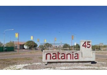 GREENWOOD INMOBILIARIA VENDE LOTE EN EL BARRIO NATANIA 45 