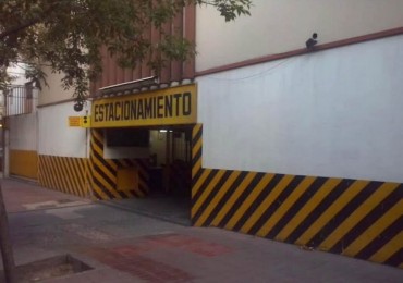 GREENWOOD INMOBILIARIA VENDE - COCHERA EN CIUDAD DE MENDOZA