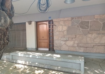 GREENWOOD INMOBILIARIA VENDE CASA CON DEPARTAMENTO INDEPENDIENTE