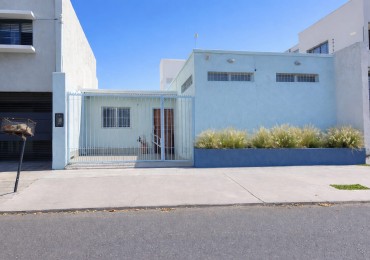 Greenwood Inmobiliaria vende casa en Guaymallen, Mendoza.