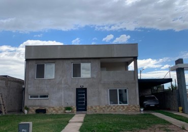GREENWOOD INMOBILIARIA VENDE CASA A ESTRENAR B° ATAMISQUE EN VISTALBA LUJAN