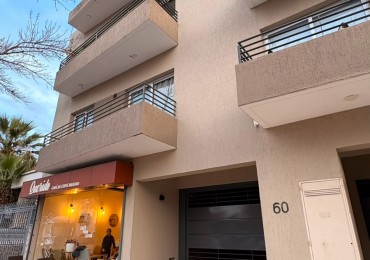 DEPARTAMENTO EN ALQUILER  CON COCHERA Y ASCENSOR - BARRIO BOMBAL, GODOY CRUZ