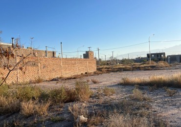 GREENWOOD INMOBILIARIA VENDE LOTE EN PERDRIEL 