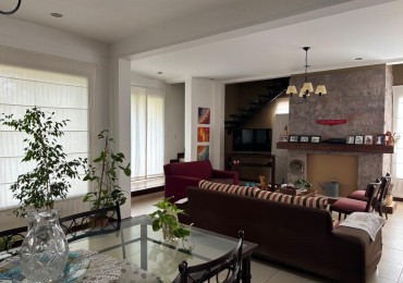 CASA EN VENTA APTO CREDITO HIPOTECARIO BARRIO PRIVADO RINCON DE ARAOZ